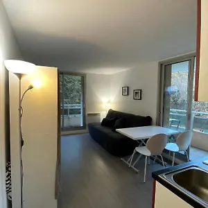 superbe-appartement-avec-terrasse-vue-sur-jardin.fr-provencehotel.com/